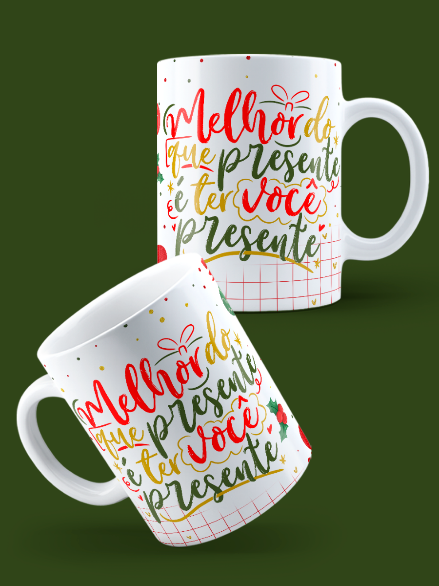 Caneca de Natal em cerâmica branca com estampa temática natalícia.