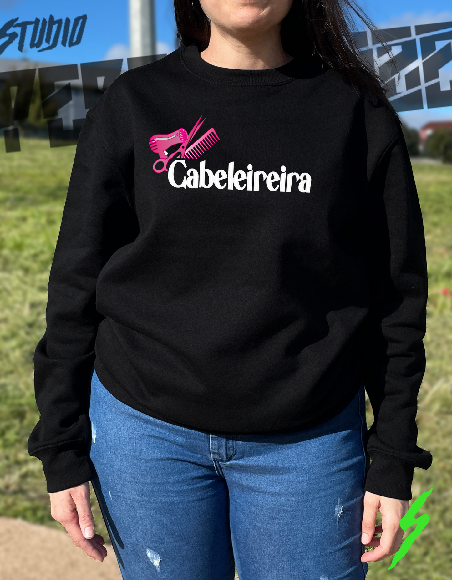 Sweatshirt Preto Cabeleireira