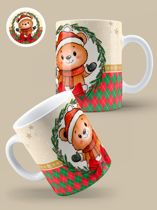 Caneca de Natal em cerâmica branca com estampa temática natalícia.