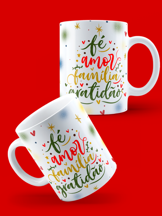 Caneca de Natal em cerâmica branca com estampa temática natalícia.