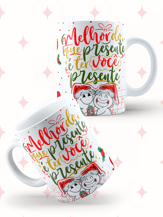 Caneca de Natal em cerâmica branca com estampa temática natalícia.